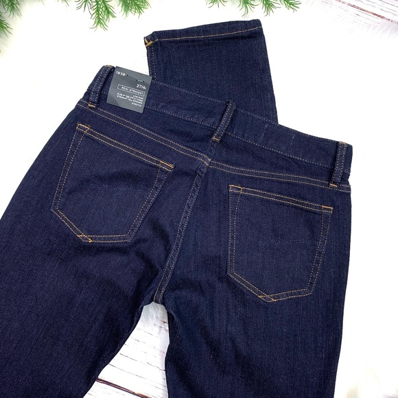 GAP Denim - 👖NWT🤩 |•GAP•| Real Straight Stretch Jean 27x32👖